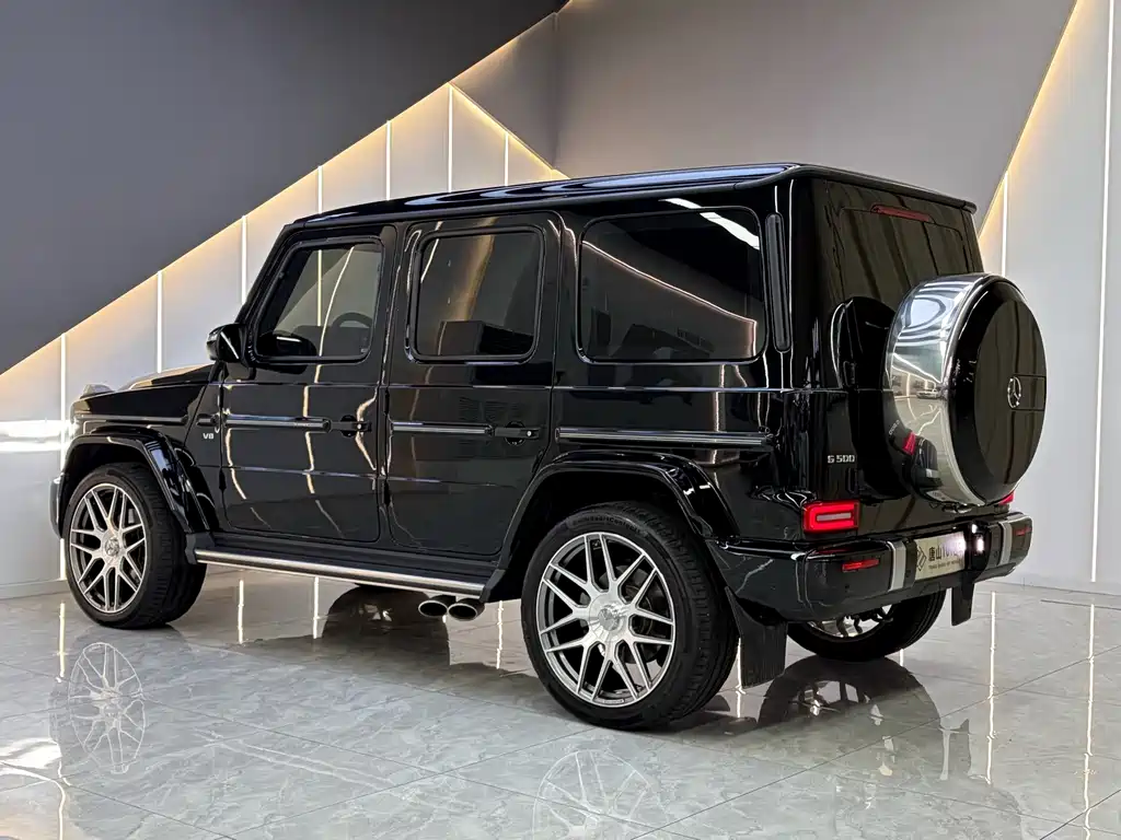 Mercedes-Benz G-Class 2022 — фото 11