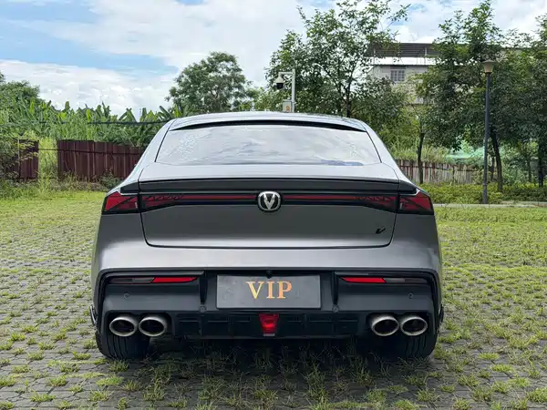 Changan UNI-V 2022