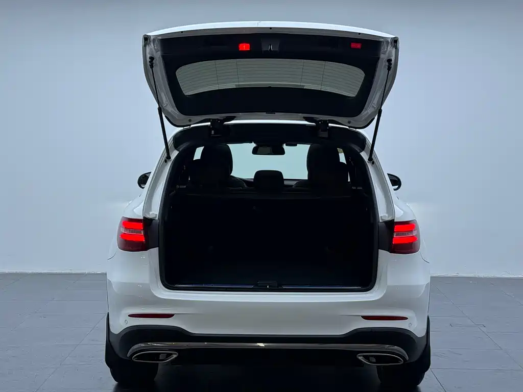 Mercedes-Benz GLC 2018 — фото 22