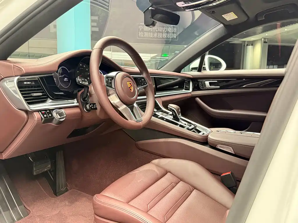 Porsche Panamera 2018