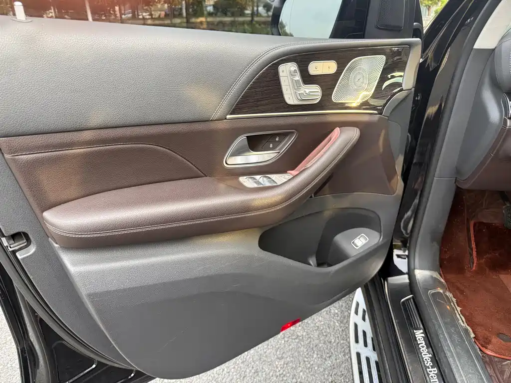 Mercedes-Benz GLS 2020