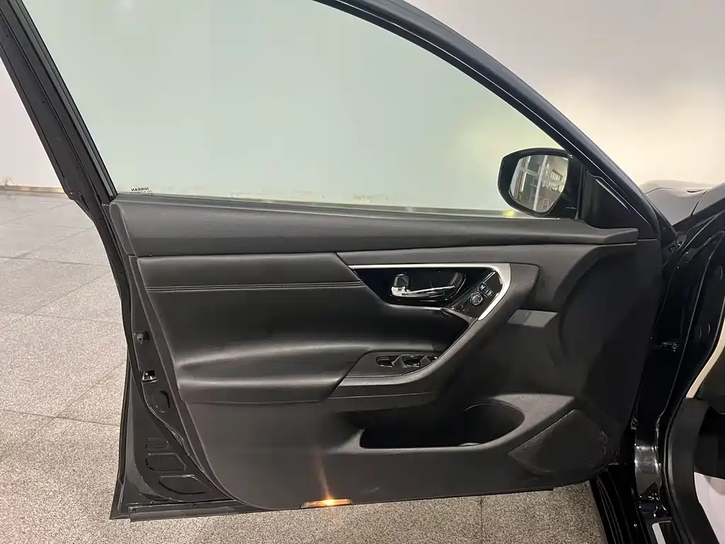 Nissan Teana 2017 — фото 16