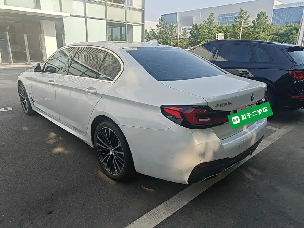 BMW 5 Series 2024