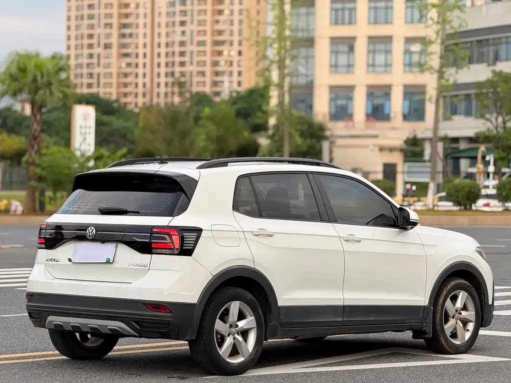 Volkswagen T-Cross 2019 — фото 9