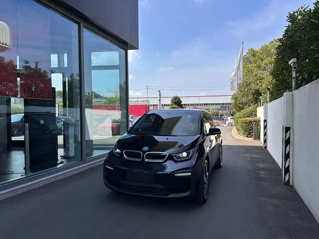BMW i3 2020 — фото 1