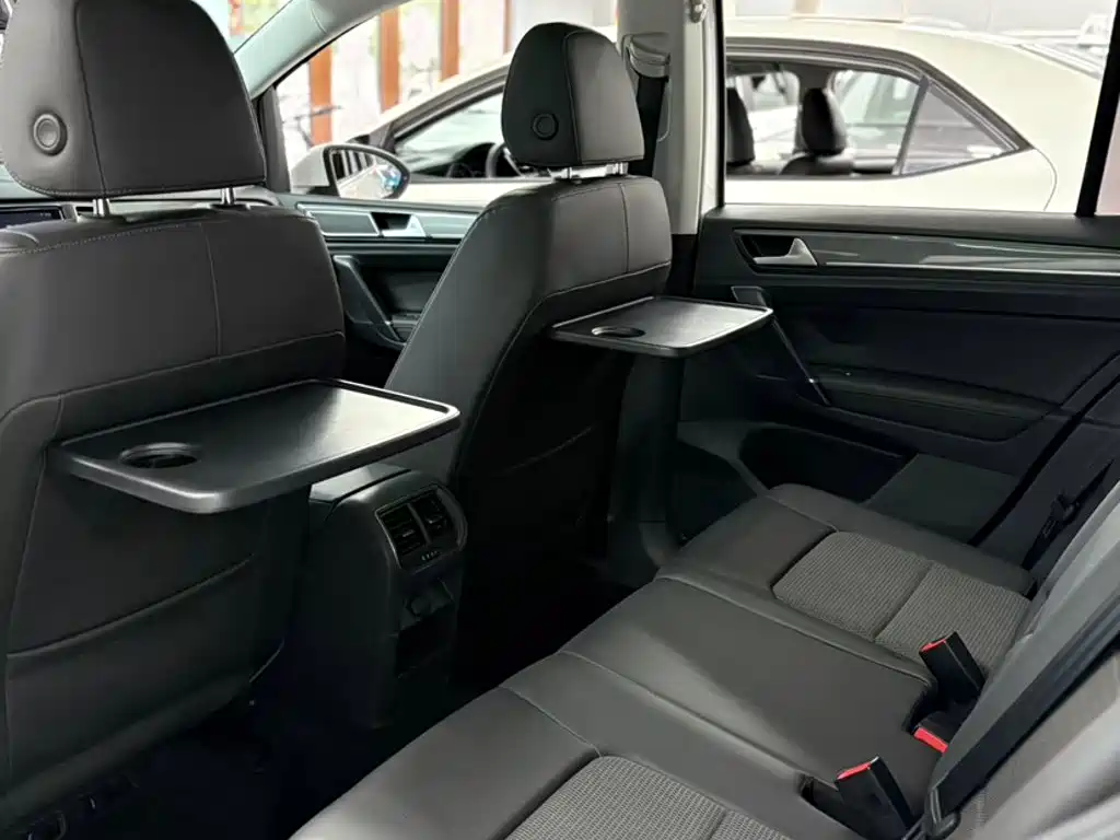 Volkswagen Golf Jialu 2018 — фото 10