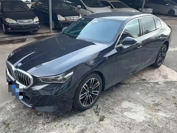 BMW 5 Series 2026