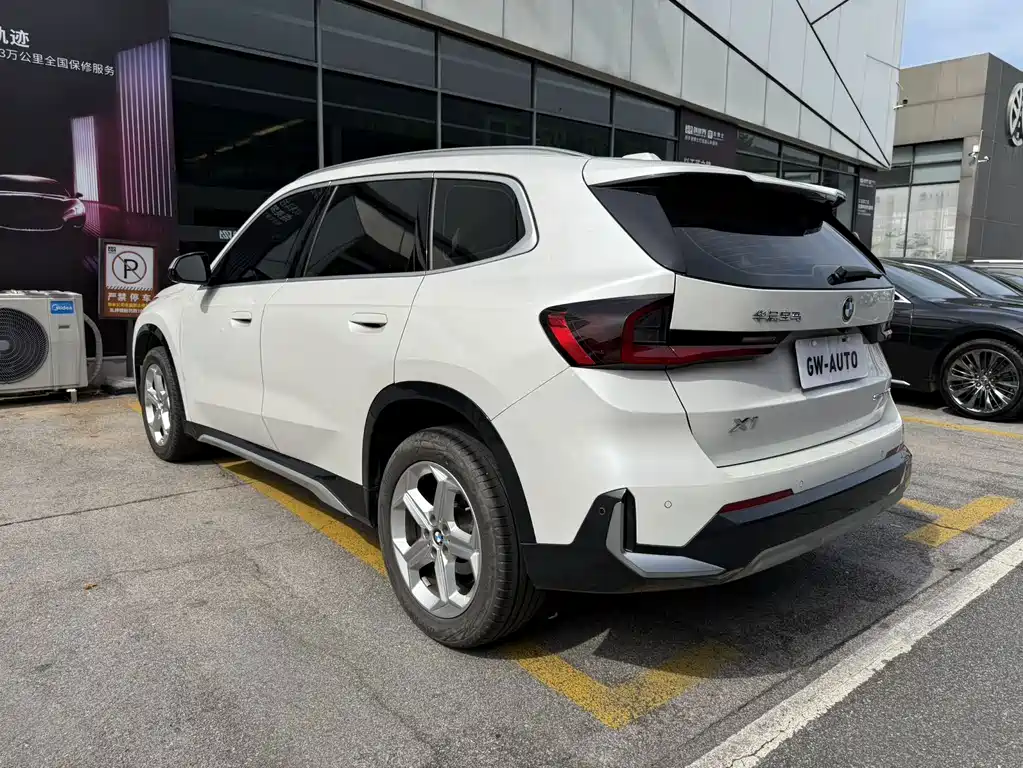 BMW X1 2023