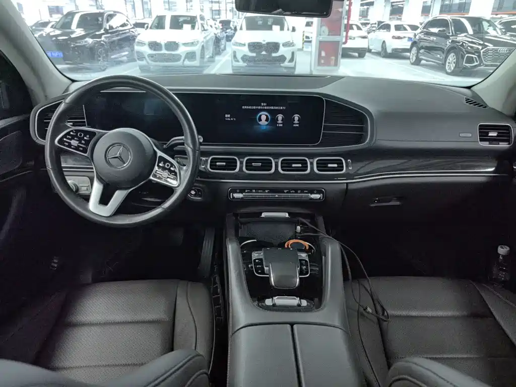 Mercedes-Benz GLE 2019 — фото 13