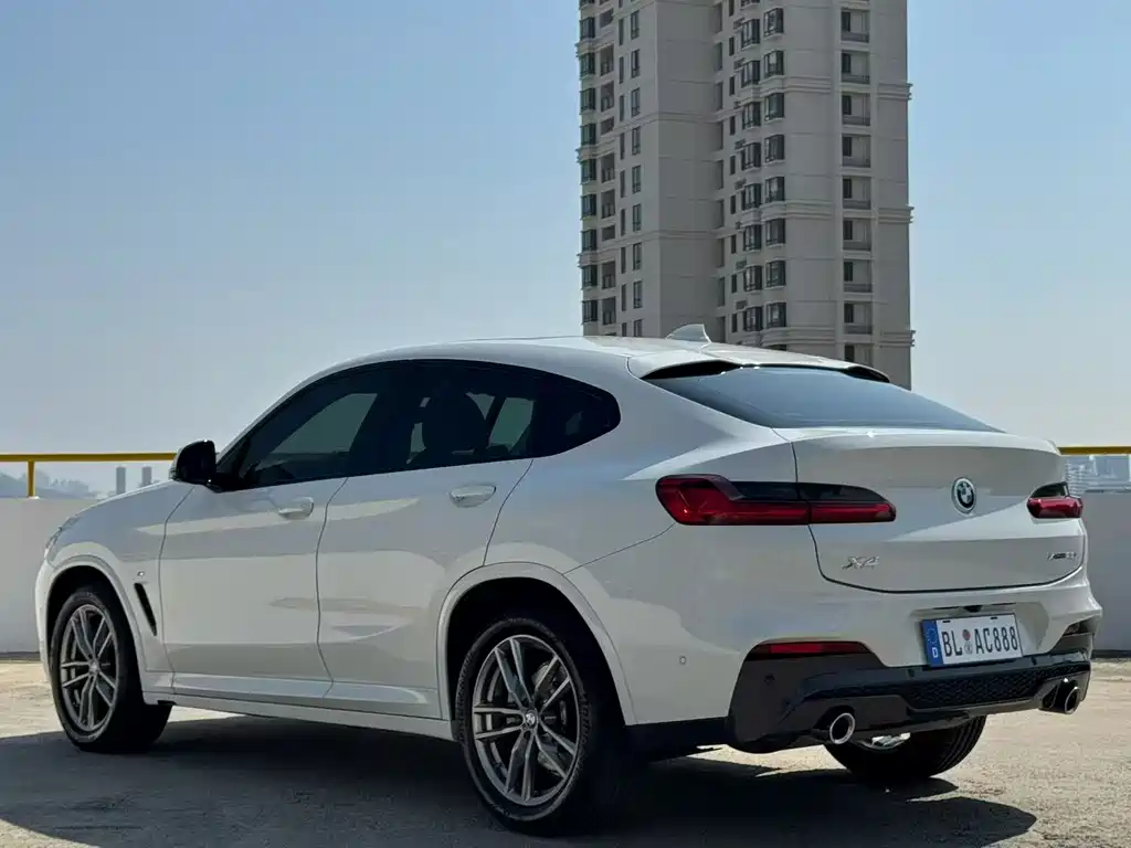 BMW X4 2021 — фото 7