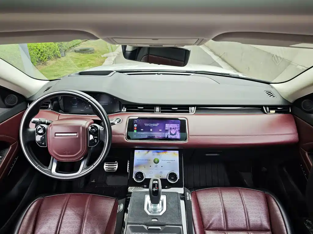 Land Rover Evoque 2021 — фото 15