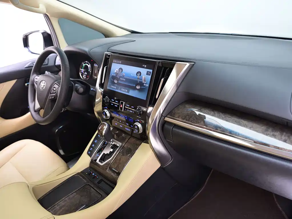 Toyota Vellfire 2020 — фото 12
