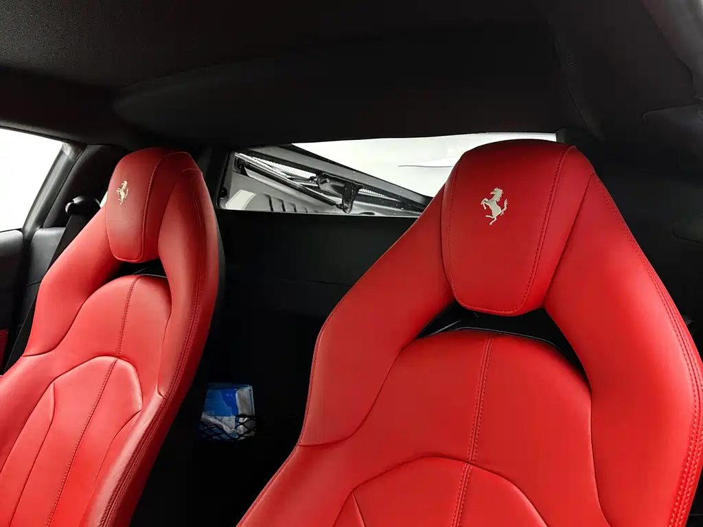 Ferrari F8 2022 — фото 20