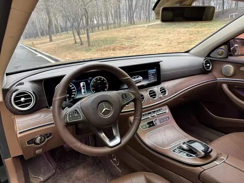 Mercedes-Benz E-Class 2018 — фото 6