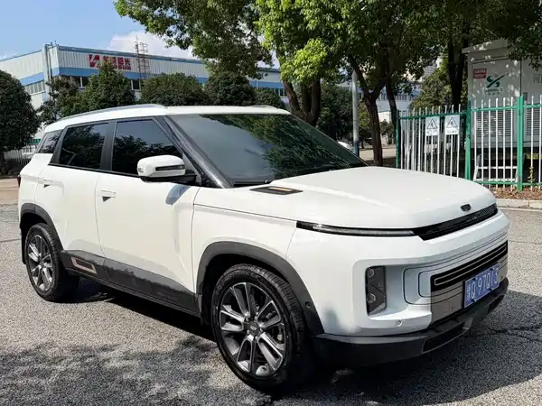Geely ICON 2020