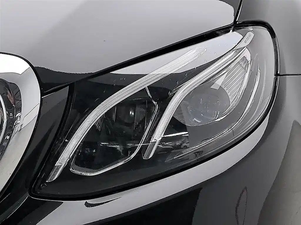 Mercedes-Benz E-Class 2020 — фото 7