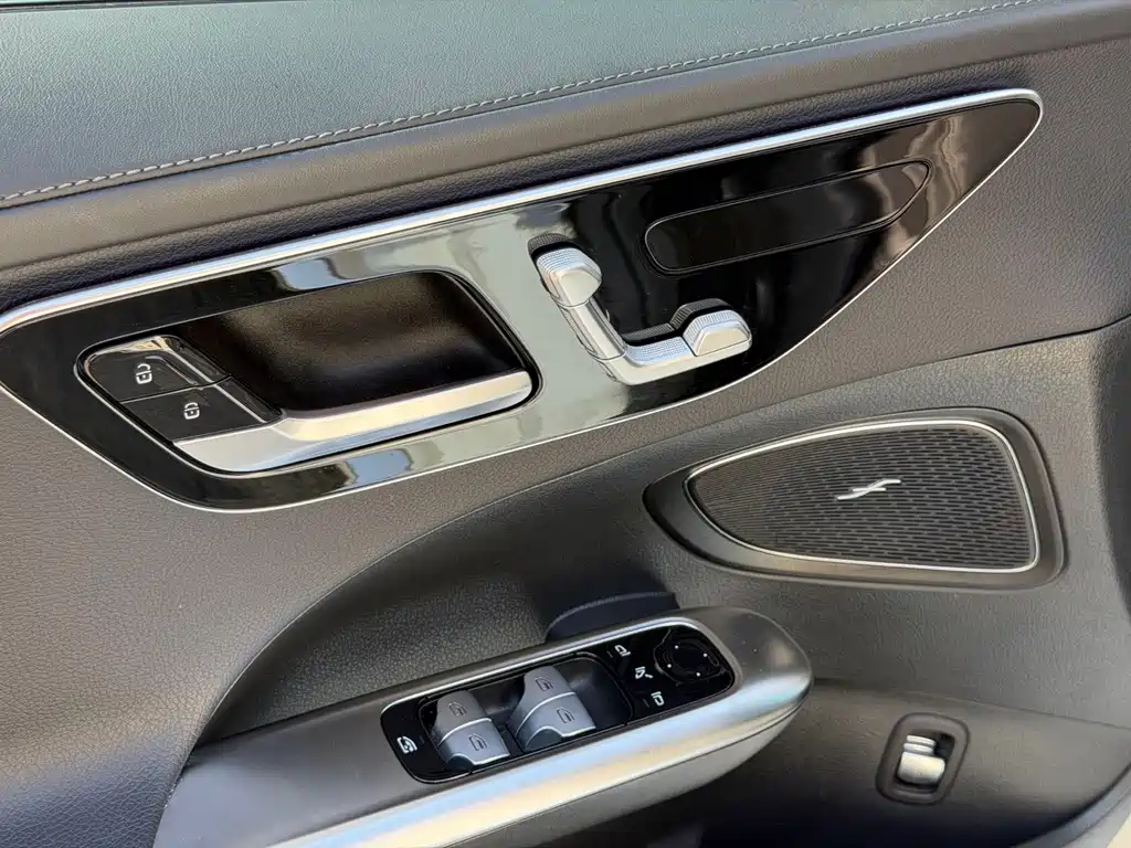 Mercedes-Benz C-Class 2021 — фото 21