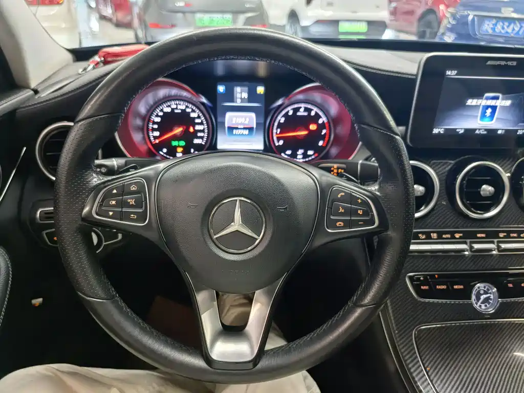 Mercedes-Benz C-Class 2018 — фото 9