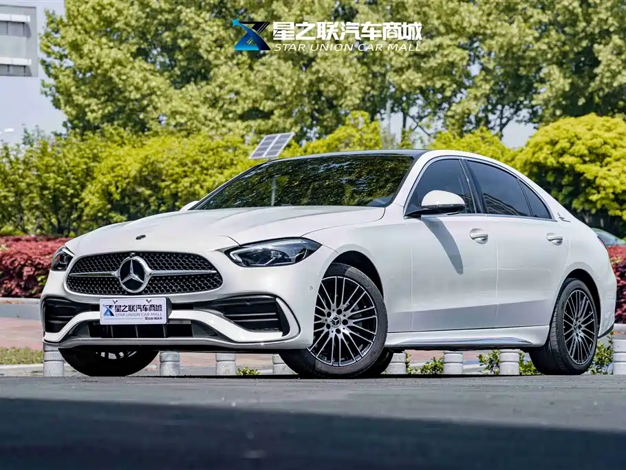 Mercedes-Benz C-Class 2025 — фото 1