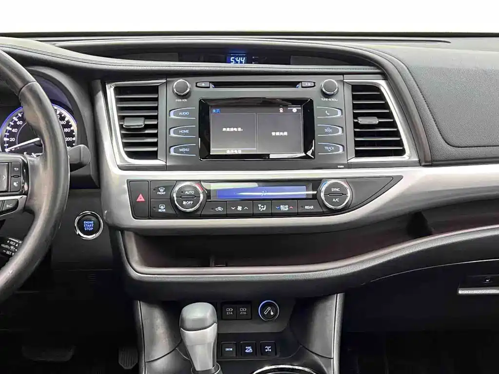Toyota Highlander 2020 — фото 16
