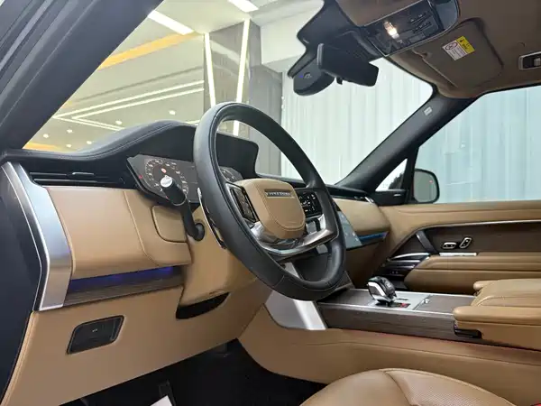 Land Rover Range Rover 2023