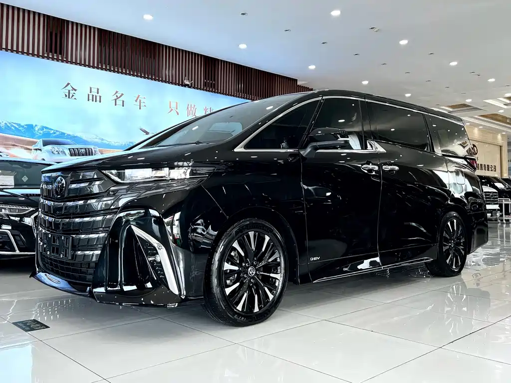 Toyota Alphard 2025 — фото 2
