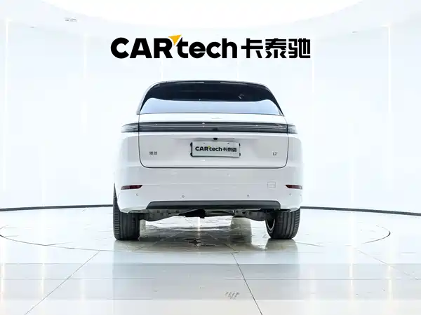 Li Auto L7 2025