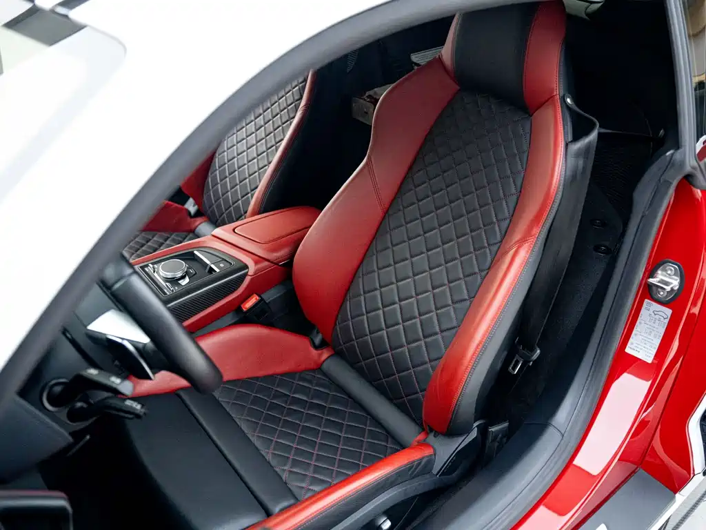 Audi R8 2018 — фото 15