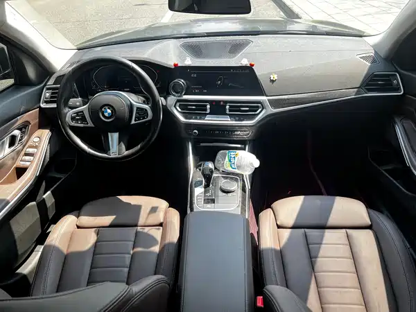 BMW 3 Series 2021