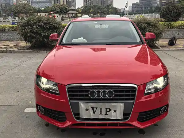 Audi A4L 2012