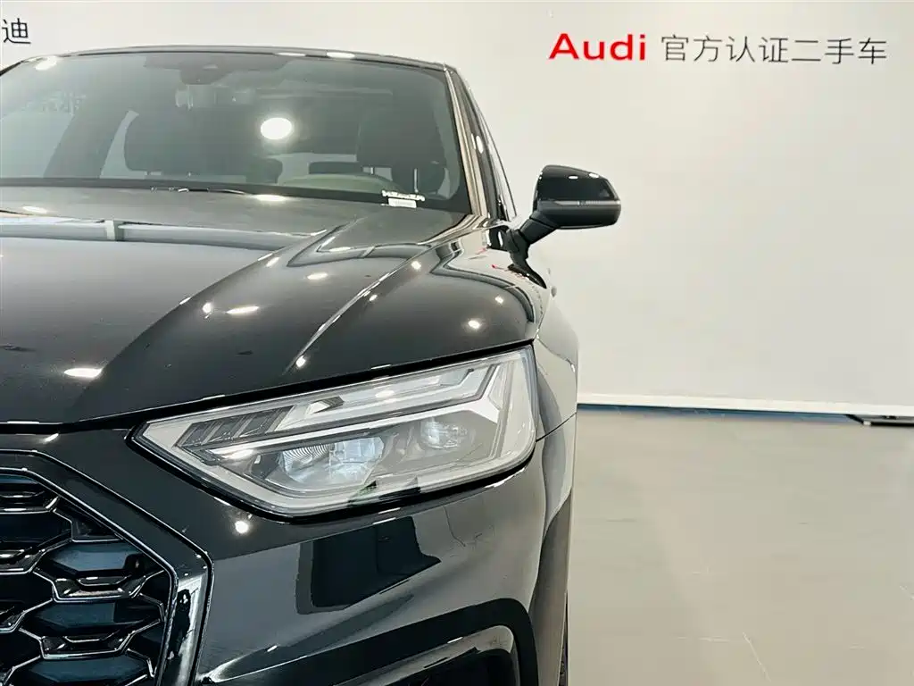 Audi Q5L Sportback 2025 — фото 14