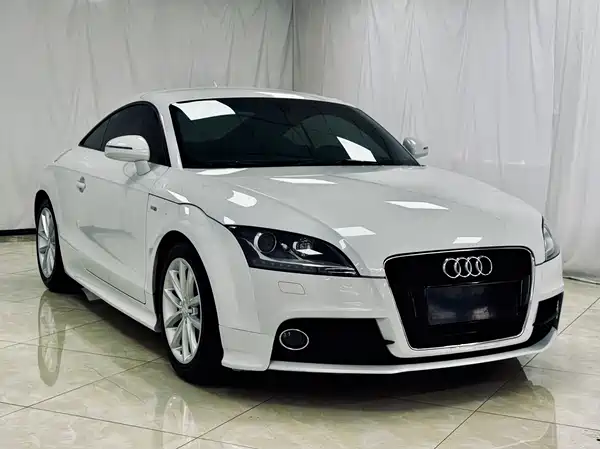 Audi TT 2014