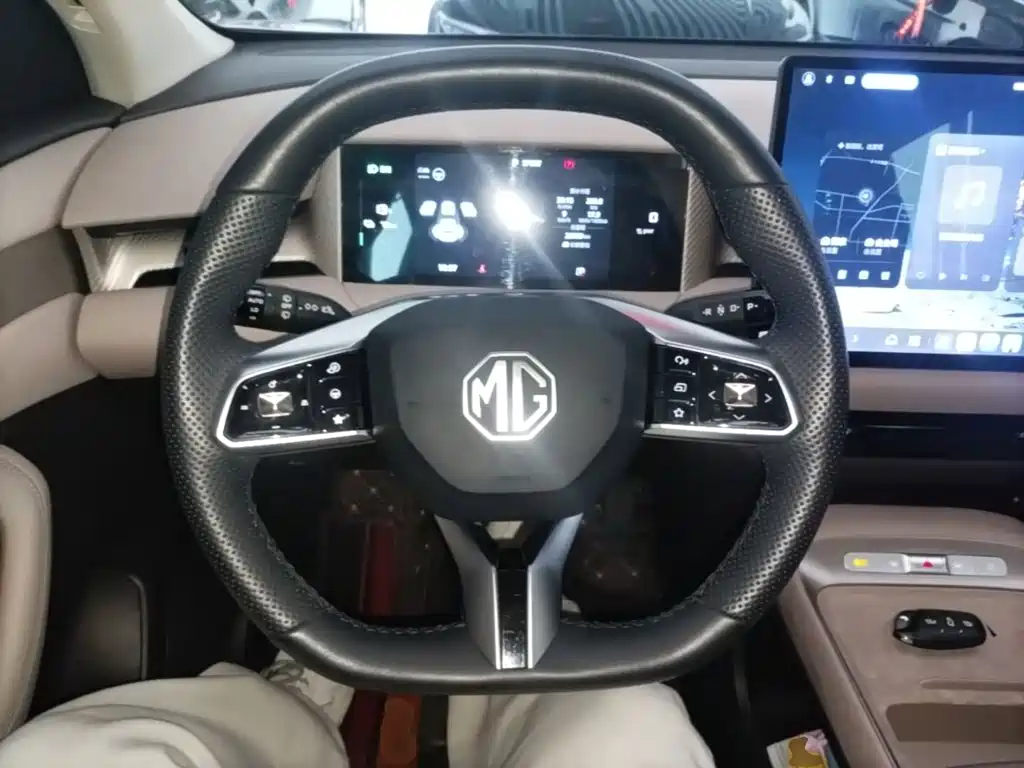 MG ES5 2024