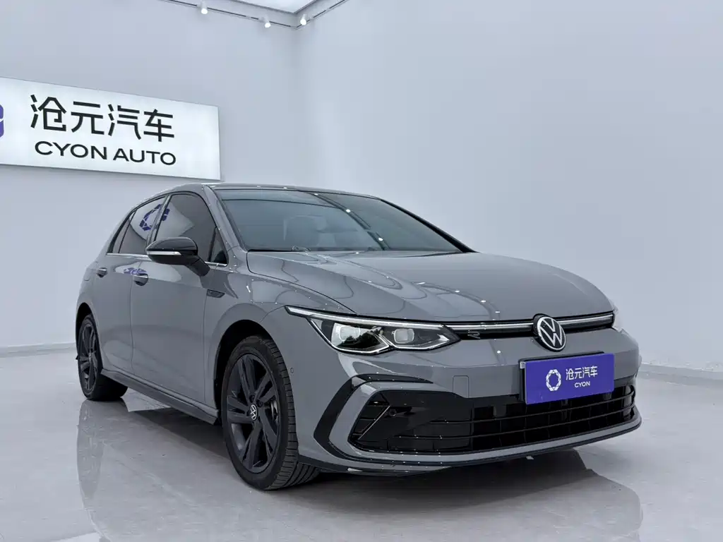Volkswagen Golf 2023