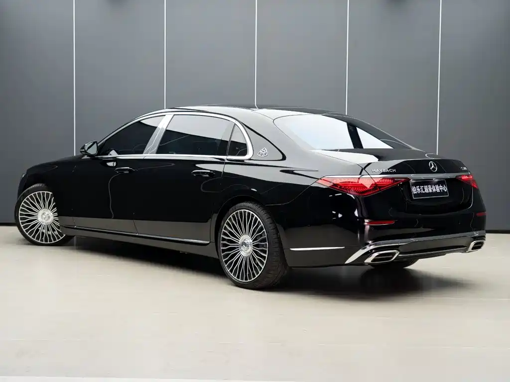 Mercedes-Benz Maybach S-Class 2025