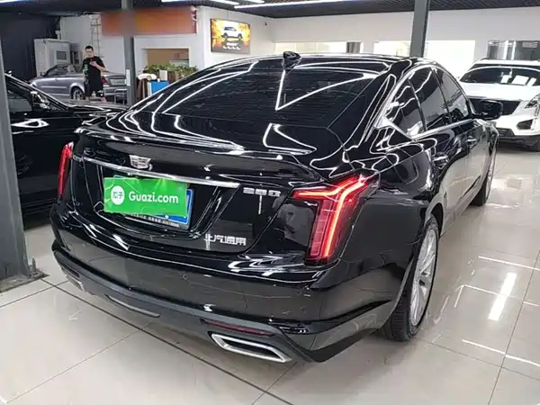 Cadillac CT5 2023