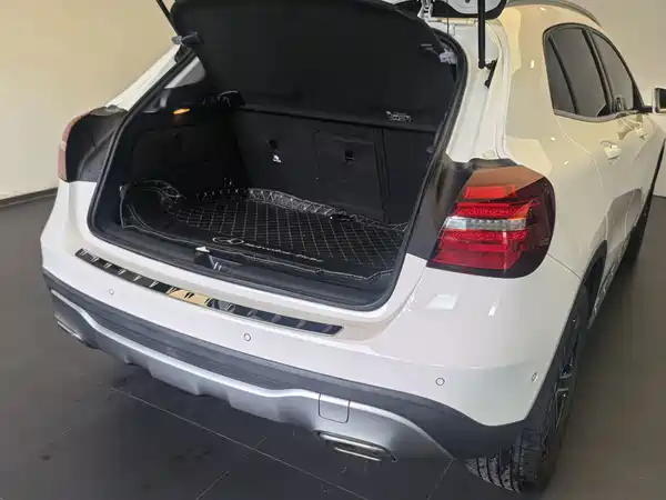 Mercedes-Benz GLA 2018