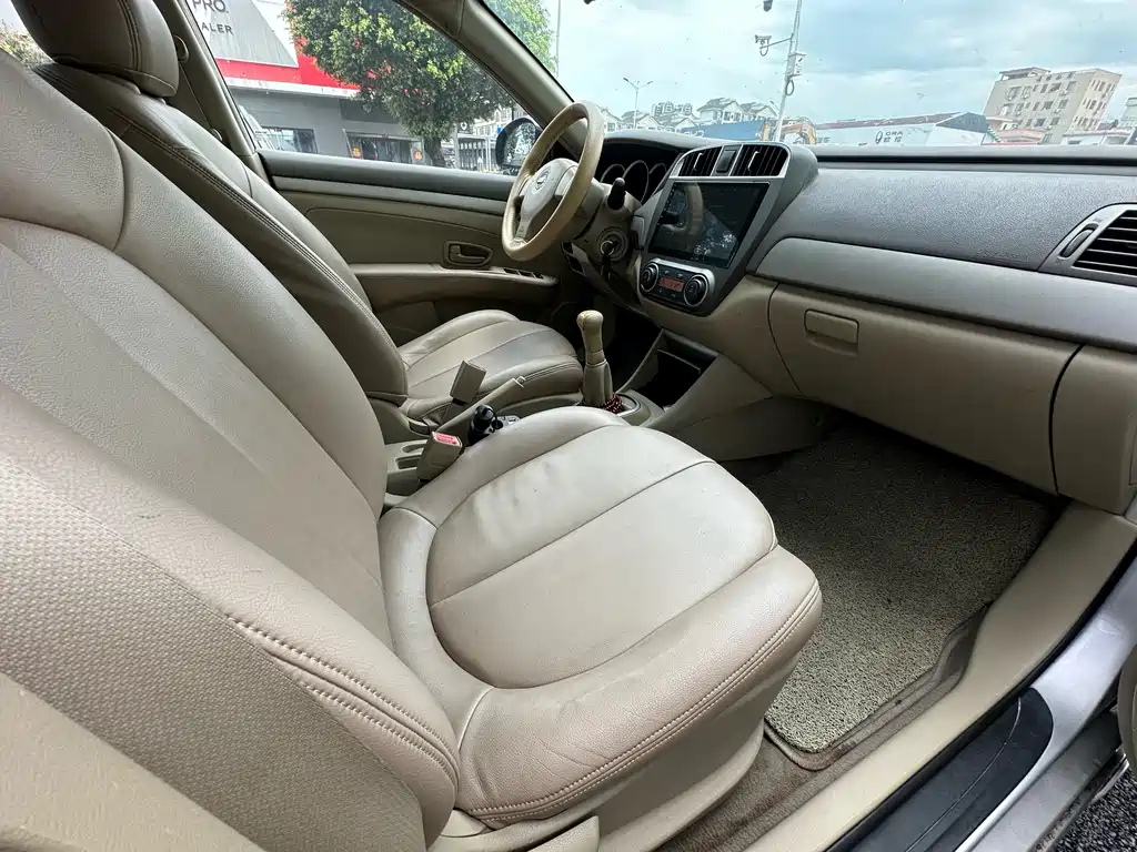 Nissan Sylphy 2015 — фото 7