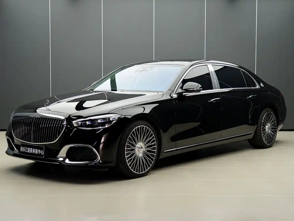 Mercedes-Benz Maybach S-Class 2025