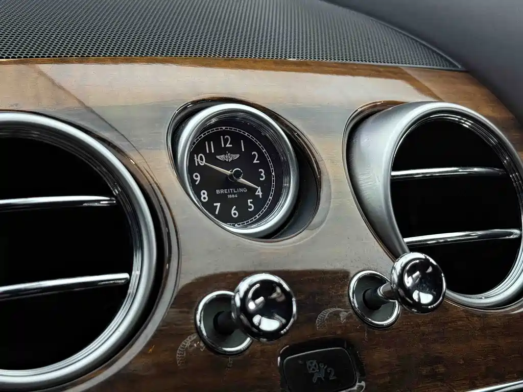 Bentley Continental 2013 — фото 13