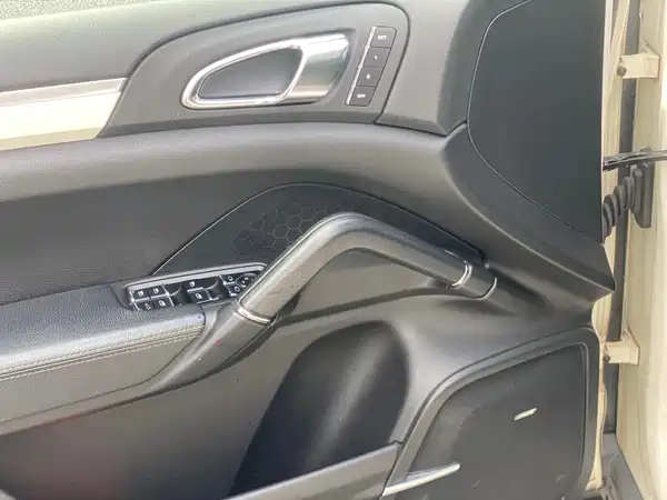Porsche Cayenne 2013