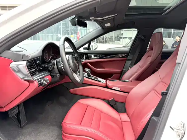 Porsche Panamera 2020