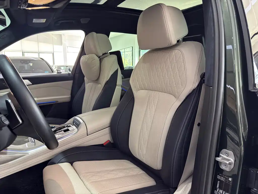 BMW X7 2022 — фото 12