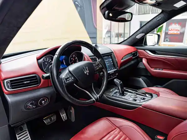 Maserati Levante 2019