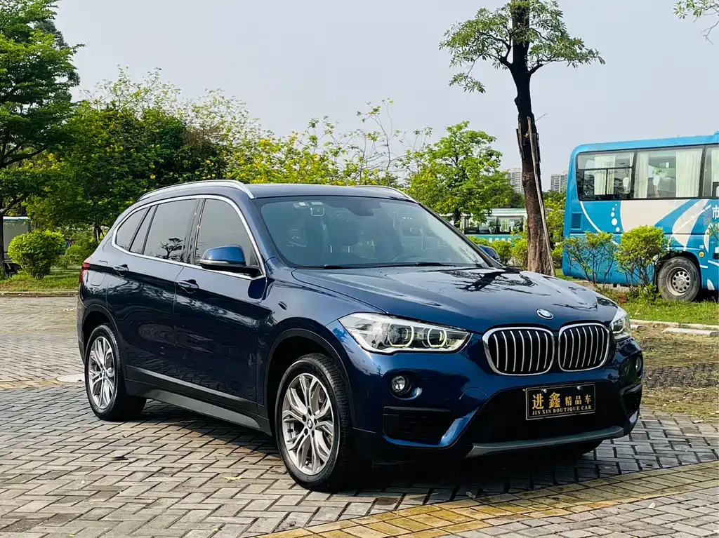 BMW X1 2018 — фото 3
