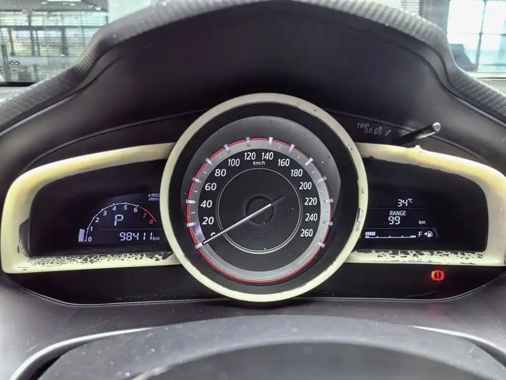 Mazda 3 Axela 2016 — фото 12