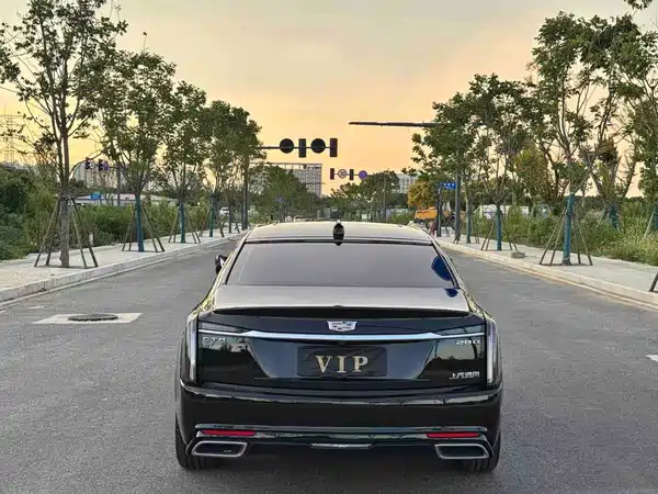Cadillac CT6 2023