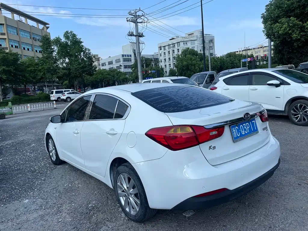 Kia K3 2013