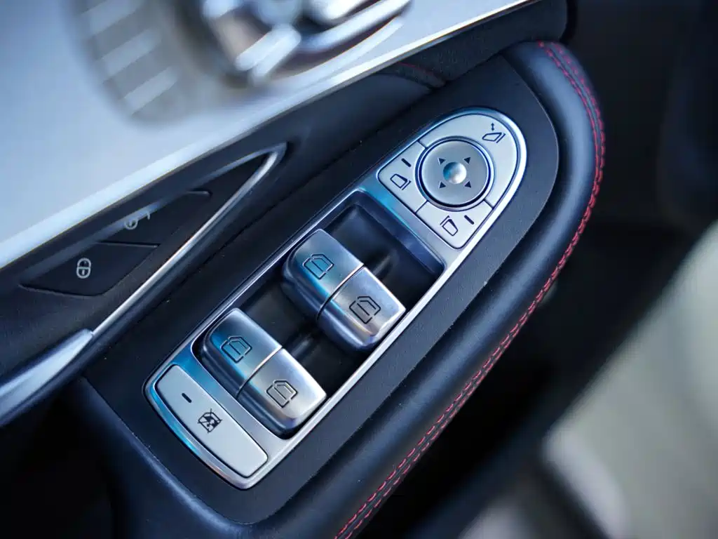 Mercedes-Benz C-Class AMG 2019 — фото 23