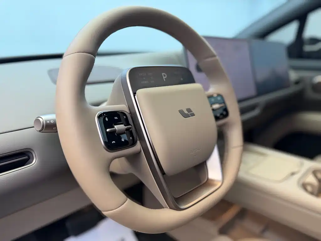 Li Auto i6 2026 — фото 13